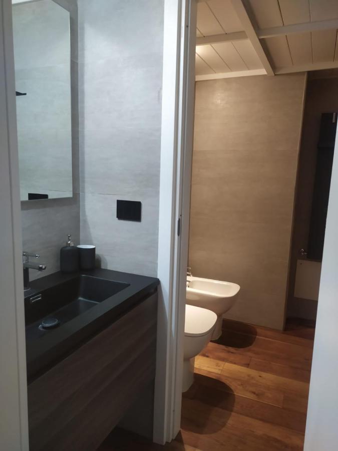Via Lecco, Milano Lejlighed Eksteriør billede