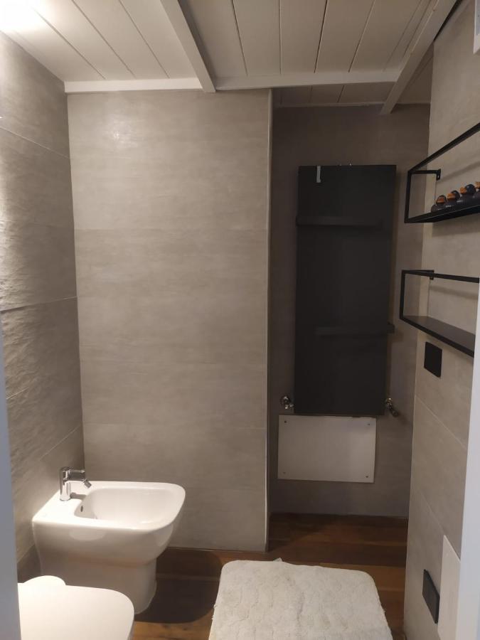 Via Lecco, Milano Lejlighed Eksteriør billede